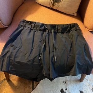 Lululemon Blue Grey On the Fly Knit Shorts